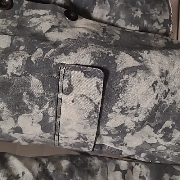 BillTORNADE - Picture 4 of 7